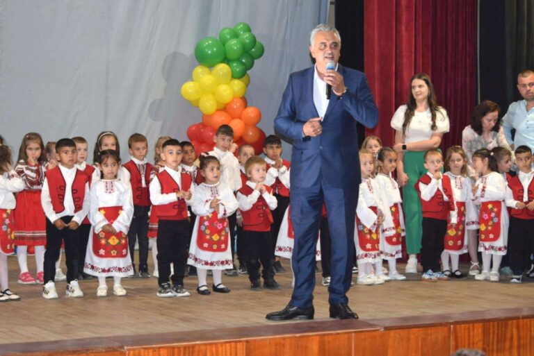 ДГ Весела и Димитър Иванов