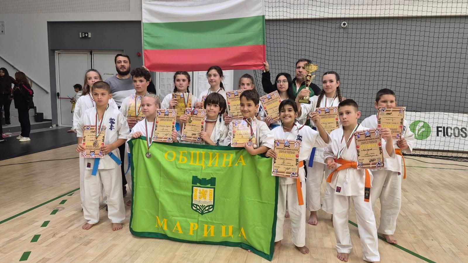 Каратеките на СКК Феникс - Рогош (8)